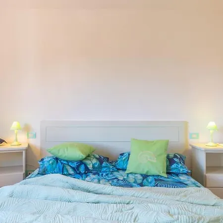 Appartamento Incantevole Casa Con Vista Mare E Piscina Olbia