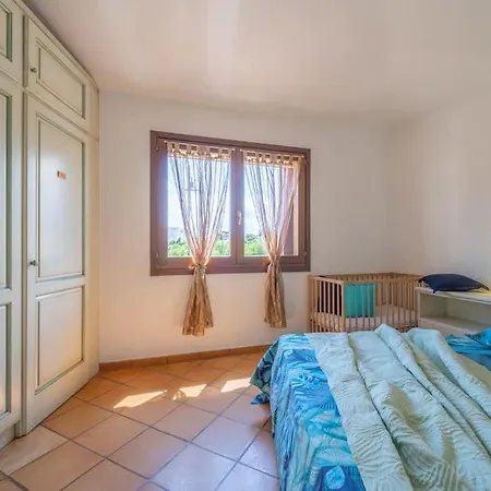 Incantevole Casa Con Vista Mare E Piscina Olbia