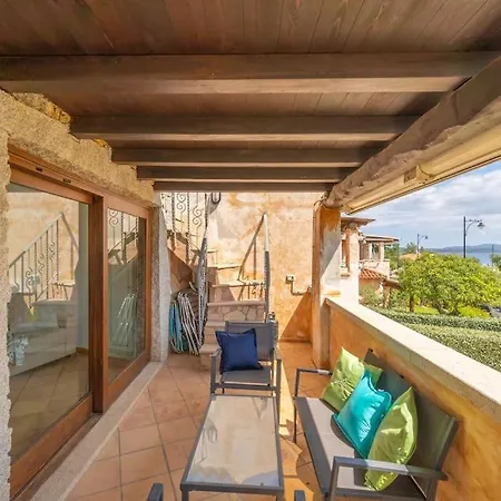 Incantevole Casa Con Vista Mare E Piscina Appartamento Olbia